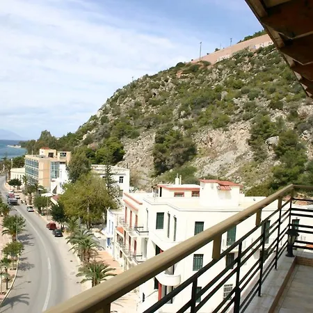 Petit Palais Hotell Loutráki