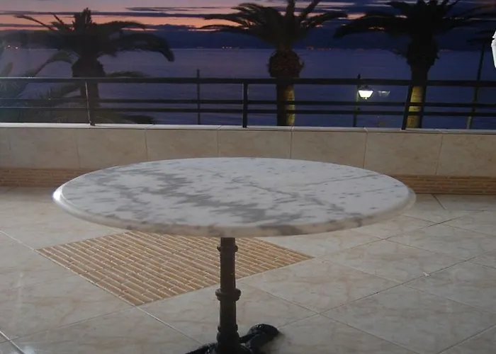 Petit Palais 2* Loutráki